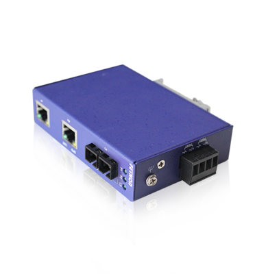 光纤收发器 跨越距离的数据桥梁